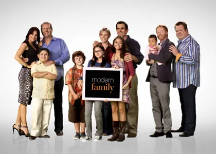 MODERN FAMILY