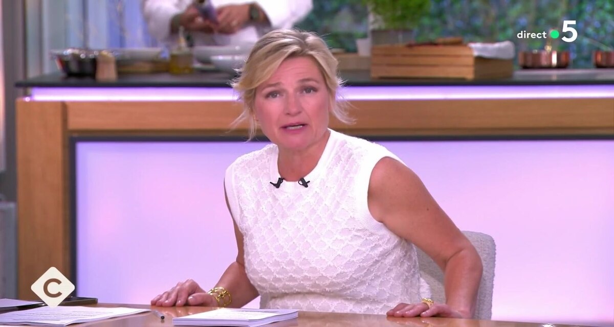 C à vous : « Monsieur a ses exigences », Anne Elisabeth Lemoine balance les conditions de son invité pour venir sur le plateau