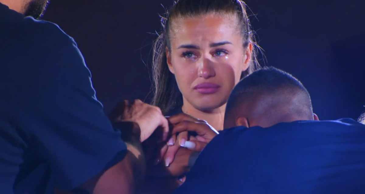 Les Cinquante (spoiler) : Kamila s’effondre en larmes après sa dispute avec Maeva Ghennam, Jessy éliminée sur W9