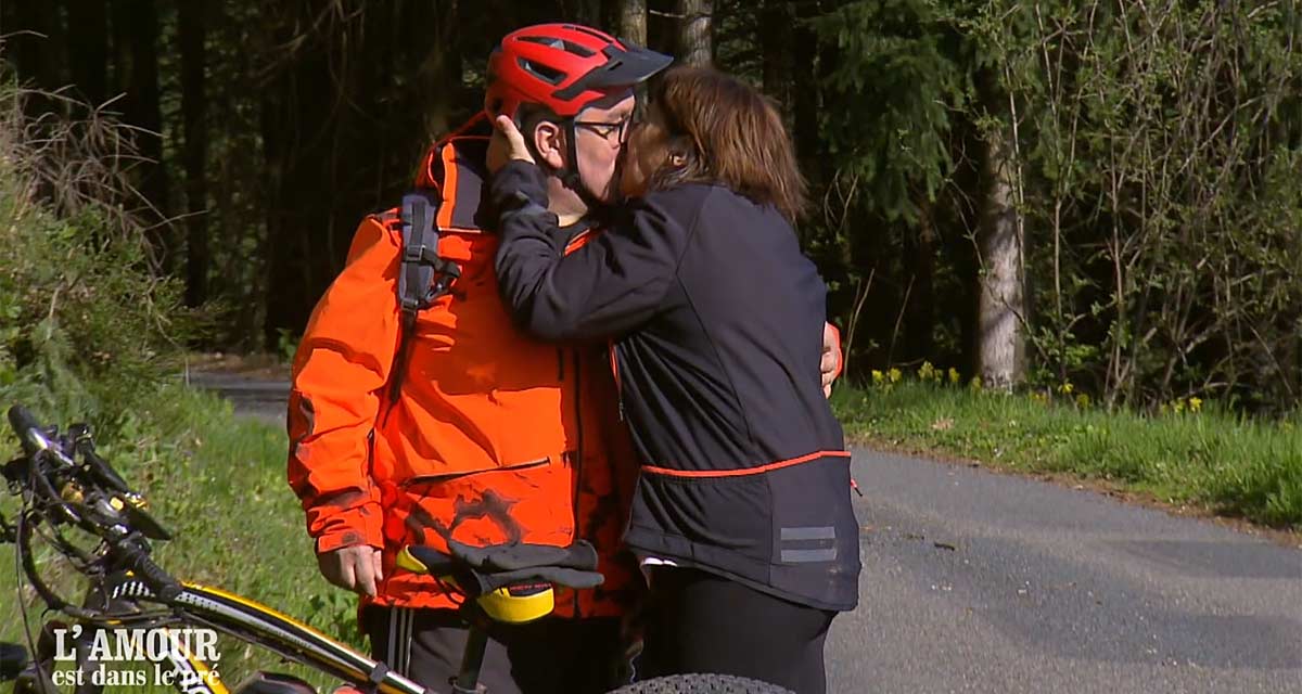 L’amour est dans le pré : Roméo embrasse Sophie, fin de l’aventure pour Clotilde sur M6