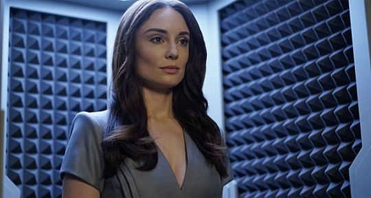 Marvel, les agents du Shield : une saison 5 futuriste pour Daisy (Chloe Bennet) et Simmons (Elizabeth Henstridge) 