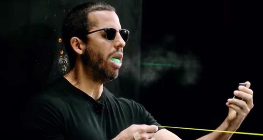 Qui est David Blaine, l’incroyable magicien des stars ? (TFX)