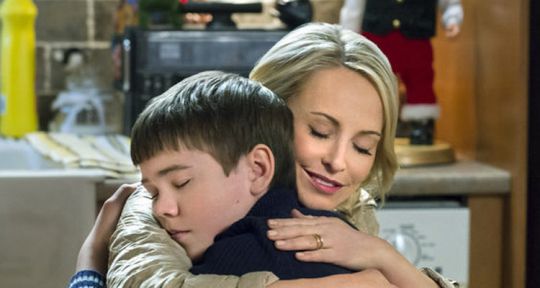 Un chien pour Noël (TF1) : Josie Bissett aide son fils et tente d’oublier Melrose Place