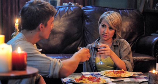 Un fan inquiétant (TF1) : Chelsea Kane (Les Frères Scott) devient Ava Pierce face à Gerard Nolan Funk (Awkward) 