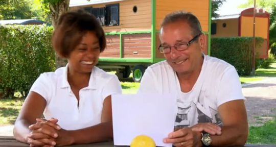 Bienvenue au camping : les roulottes d’Helizette et Jean-Claude charment Laurence et Jean-Luc avant leur entrée dans la compétition