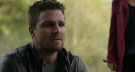 En attendant la saison 5, Arrow affronte Katniss (Hunger Games) pour son final de la saison 4