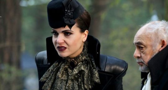 Once Upon A time saison 6 : (Spoiler) Robin et Evil Queen amoureux, le mariage d’Emma et Hook menacé dans l’épisode 14 en hausse