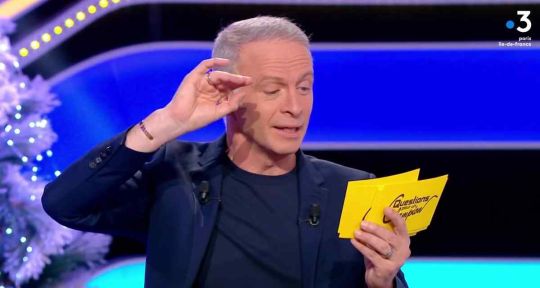 Questions pour un champion : Samuel Etienne forcé d’intervenir après la bourde d’un candidat, France 3 explose