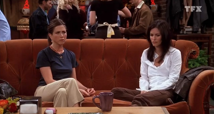 Friends (TFX) : Jennifer Aniston et Courteney Cox endeuillées