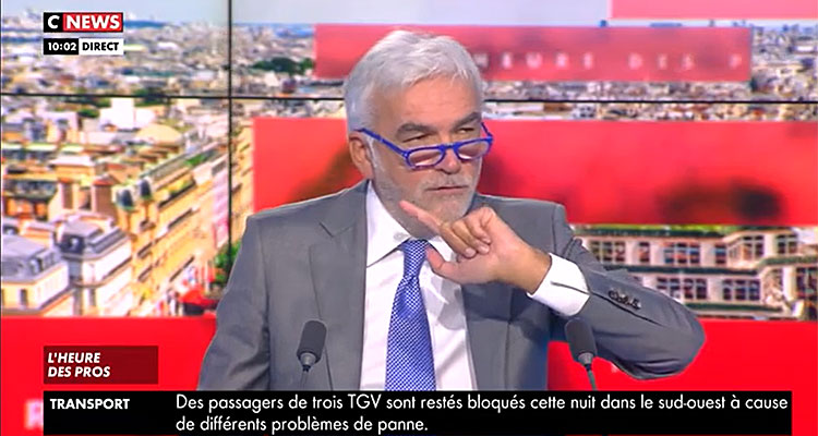 L’heure des pros : Pascal Praud a-t-il réussi sa rentrée face à Bruce Toussaint (BFMTV) ?