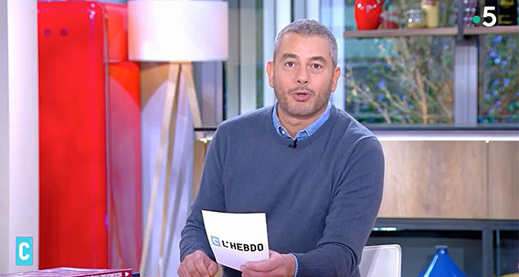 C l’hebdo : Ali Baddou, un succès d’audience parallèle à Anne-Elisabeth Lemoine et C à vous sur France 5