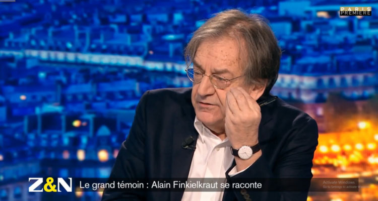 Zemmour et Naulleau du mercredi 28 avril 2021 : Alain Finkielkraut, Thierry Lentz, Francis Szpiner, Philippe Courroye, Alain Jakubowicz... sur Paris Première