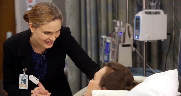 Bones (saison 11) : premières révélations avec la remplaçante de Brennan