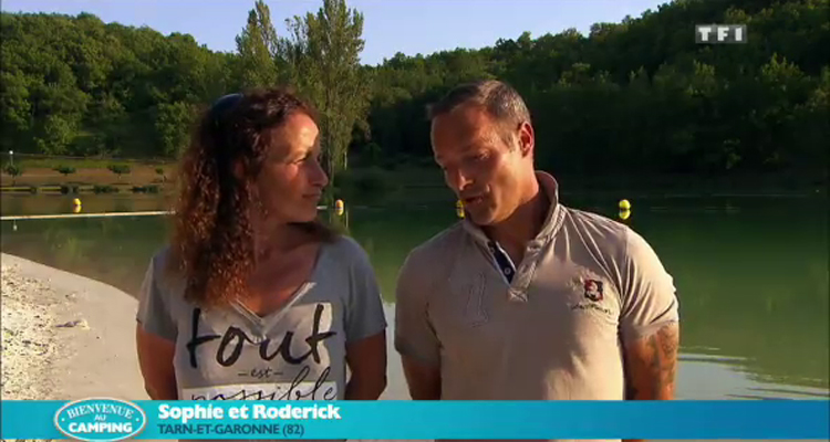 Bienvenue au Camping : Sophie et Roderick taclés sur les toilettes et leurs indisponibilités