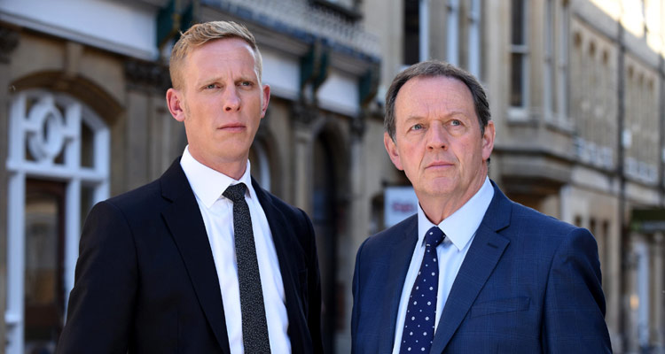 L’Inspecteur Lewis (Kevin Whately) prend la relève de Morse pour une ultime saison