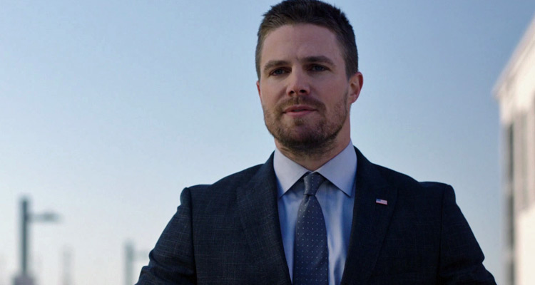 Arrow : la saison 4 à bout de souffle, Oliver Queen mis à terre par Stéphane Plaza