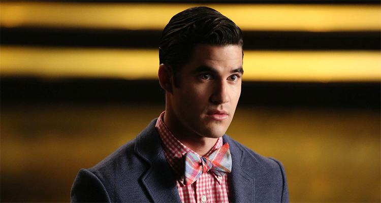 Flash / Supergirl : le crossover musical accueille Darren Criss (Glee) 