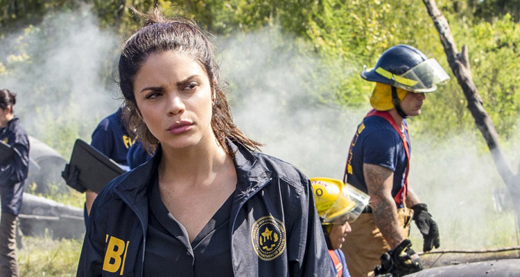 NCIS Nouvelle Orléans (saison 3) : Qui est Vanessa Ferlito, la nouvelle enquêtrice titulaire Tammy Gregorio ?